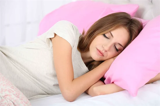 子宫肌瘤宫腔镜手术后，肚子上会留疤吗？