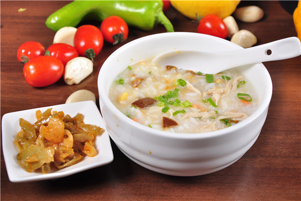夏季吃什么养肝 夏季护肝要多喝四款粥